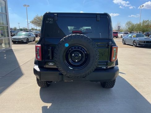 New 2026 Ford Bronco Outer Banks AWD/4WD image 6