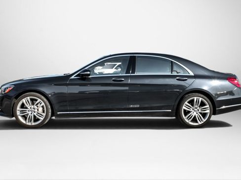 Used 2019 Mercedes-Benz S 560 Sedan image 9