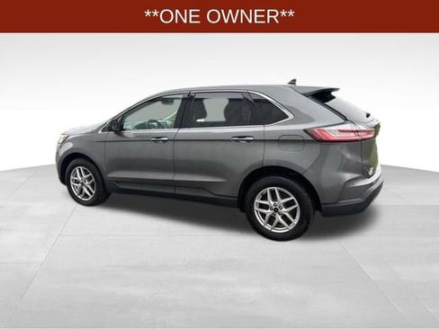 Used 2024 Ford Edge SEL w/ Convenience Package image 4
