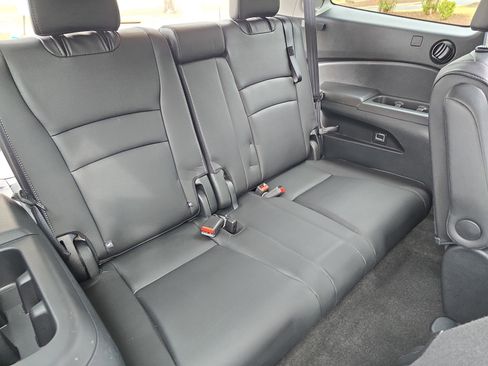 Certified 2022 Honda Pilot Touring image 12