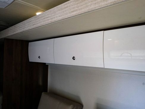 Used 2020 Mercedes-Benz Sprinter 3500 image 39