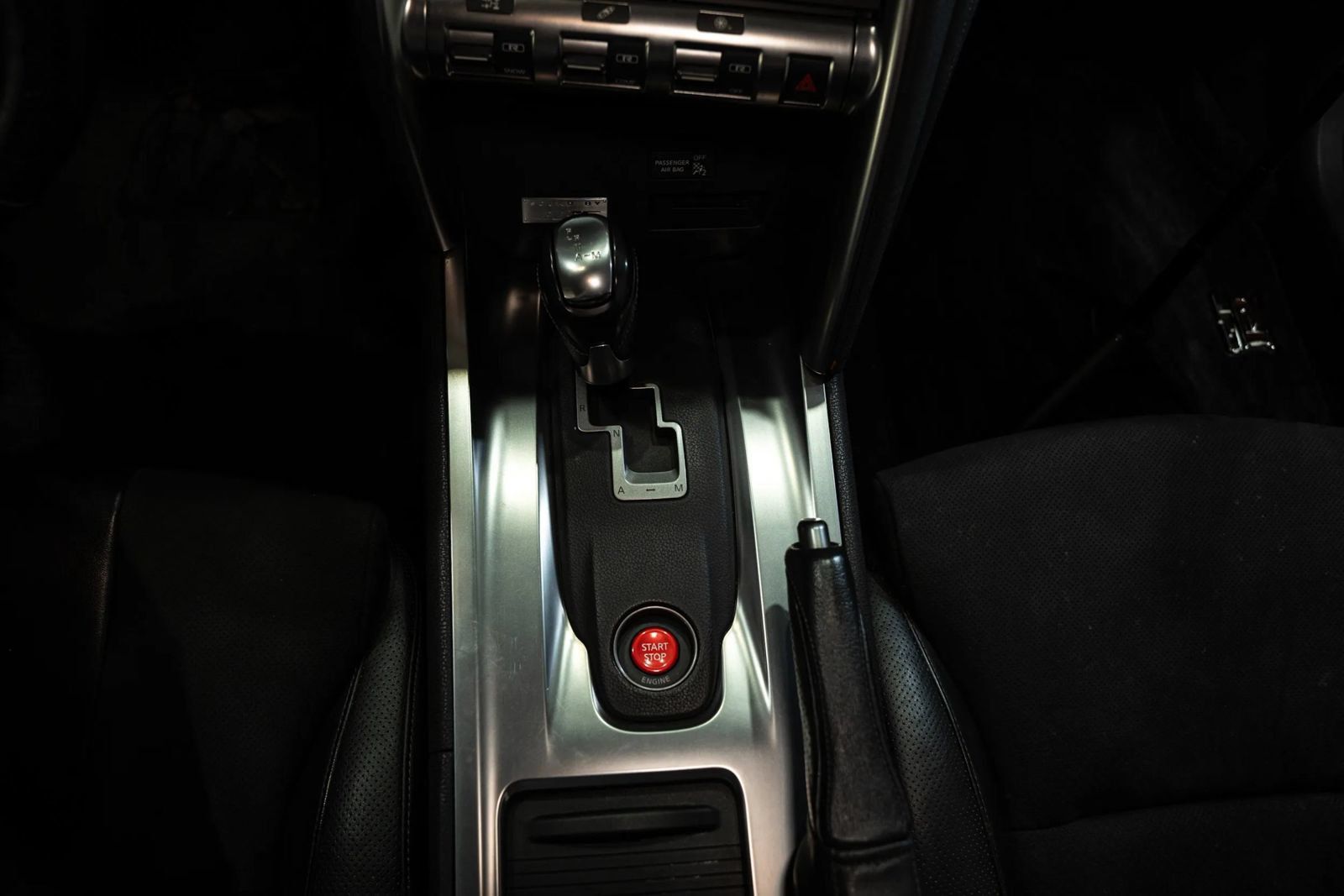 Used 2009 Nissan GT-R Premium AWD/4WD image 15