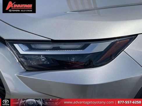 Used 2023 Toyota RAV4 LE AWD/4WD image 12