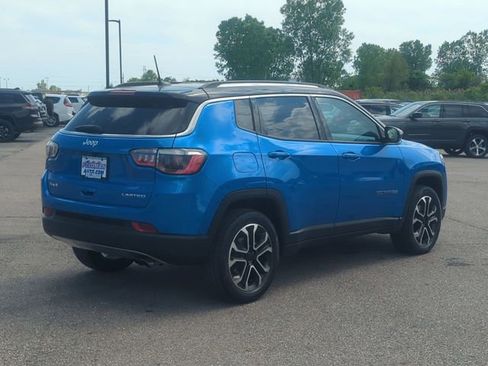 Used 2022 Jeep Compass Limited AWD/4WD image 3
