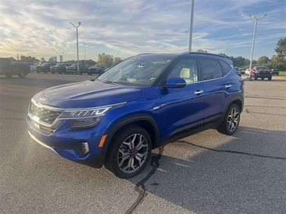Used 2023 Kia Seltos SX w/ SX Sunroof Package