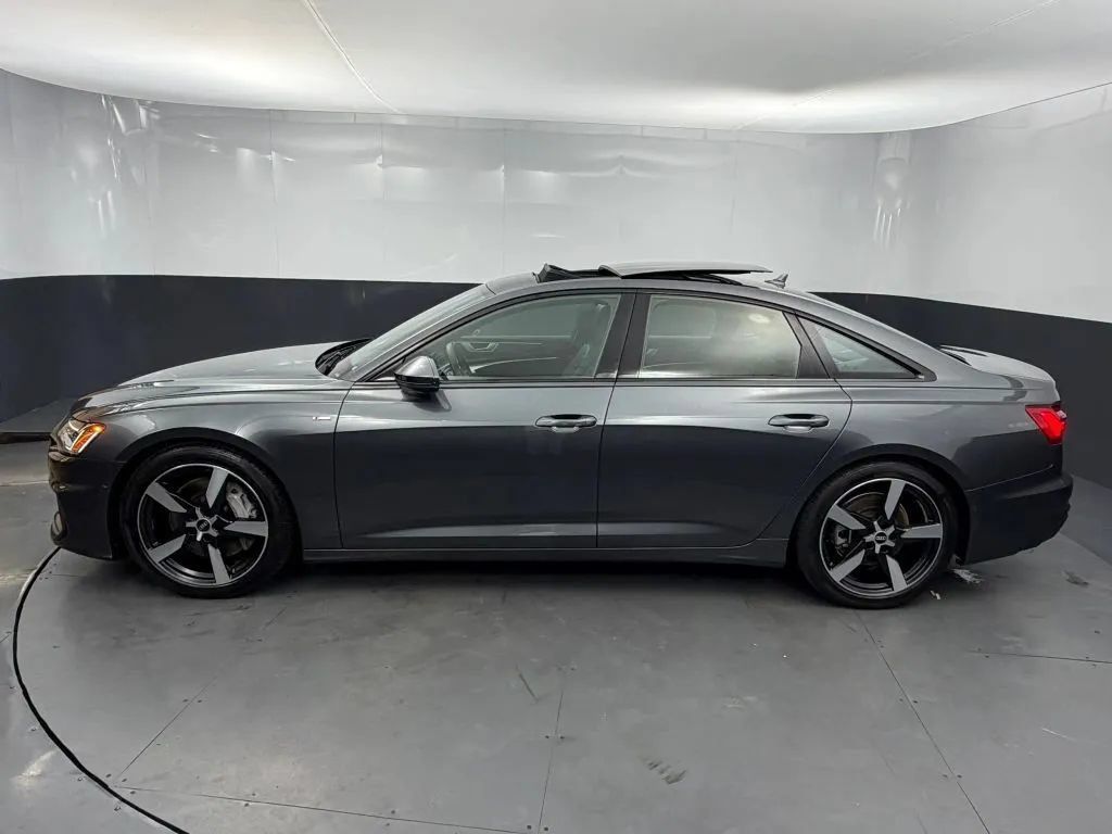 Used 2021 Audi A6 Premium Plus w/ Premium Plus Package AWD/4WD image 2