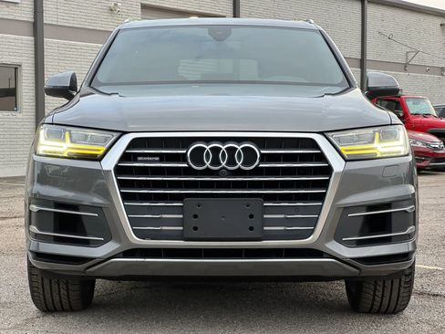 Used 2018 Audi Q7 3.0T Premium Plus w/ Premium Plus Package AWD/4WD image 11