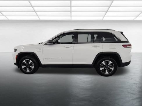 Used 2024 Jeep Grand Cherokee Limited 4xe AWD/4WD image 5