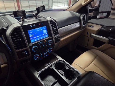 Used 2021 Ford F250 Lariat w/ Lariat Ultimate Package image 51