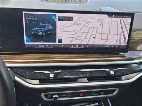 Used 2024 BMW X7 xDrive40i image 12