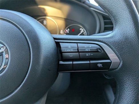 Certified 2025 MAZDA MAZDA3 s image 17