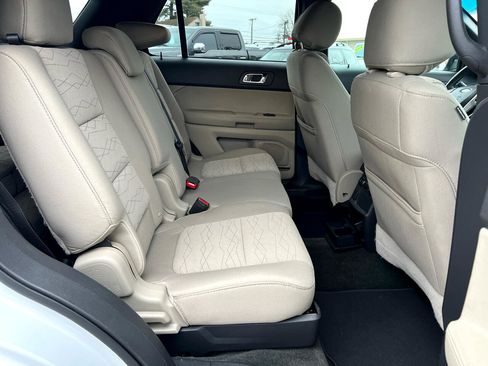 Used 2014 Ford Explorer 4WD image 18