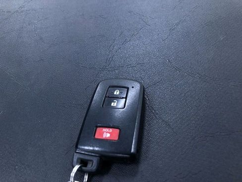 Certified 2023 Toyota Tacoma TRD Sport image 26