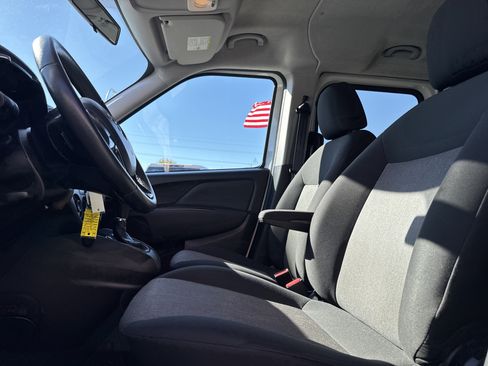 Used 2018 RAM ProMaster City SLT w/ Mopar Trailer Tow Group image 16