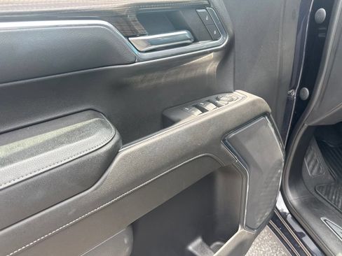 Used 2023 Chevrolet Silverado 1500 LT AWD/4WD image 15