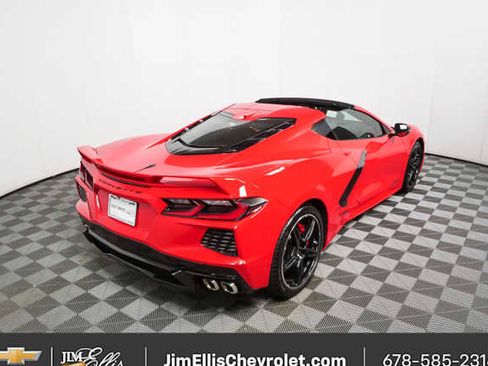 Used 2021 Chevrolet Corvette Stingray Premium Cpe w/ Z51 Performance Package RWD image 23