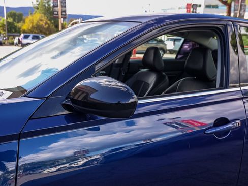 Certified 2023 Nissan Altima 2.5 SR image 12