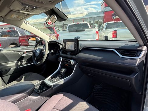 Used 2019 Toyota RAV4 XLE w/ All Weather Liner Package AWD/4WD image 25