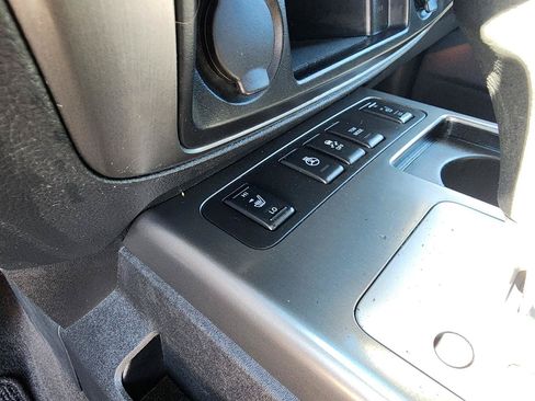 Used 2012 Nissan Armada Platinum AWD/4WD image 19
