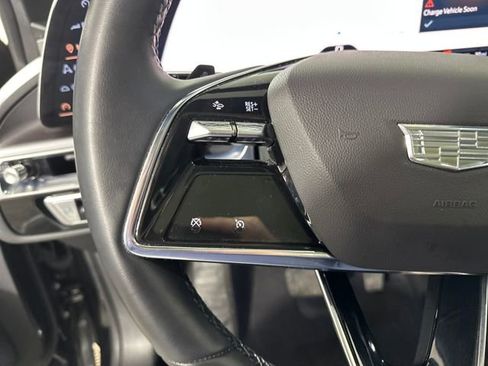 Used 2024 Cadillac Lyriq Tech image 15