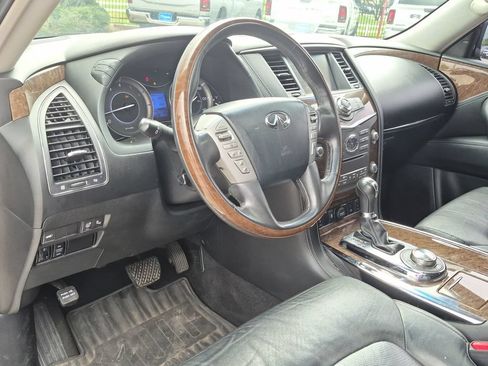 Used 2017 INFINITI QX80 4WD w/ Driver Assistance Package image 37