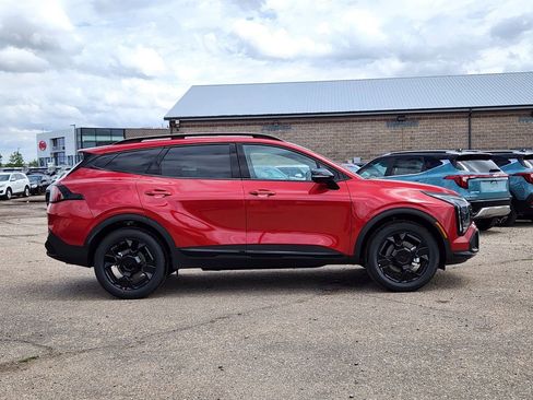 New 2026 Kia Sportage X-Line AWD/4WD image 2