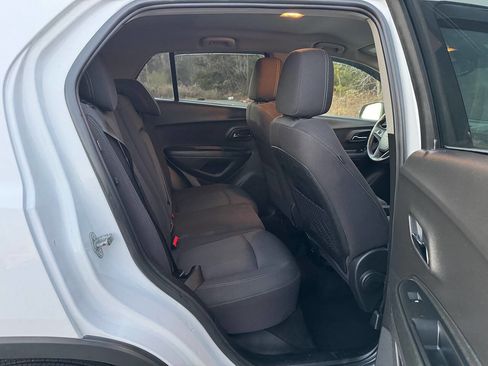 Used 2016 Chevrolet Trax LT image 21