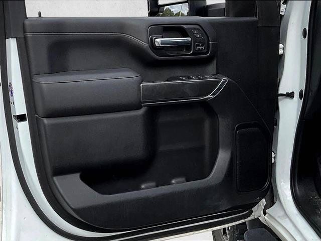 Used 2022 GMC Sierra 2500 AT4 AWD/4WD image 16