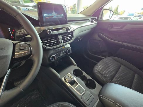 New 2025 Ford Escape Active w/ Cold Weather Package image 17