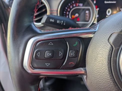 Used 2020 Jeep Gladiator Rubicon AWD/4WD image 18