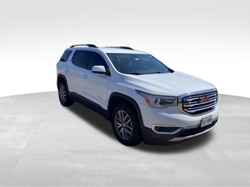 Used 2017 GMC Acadia SLE FWD image 8