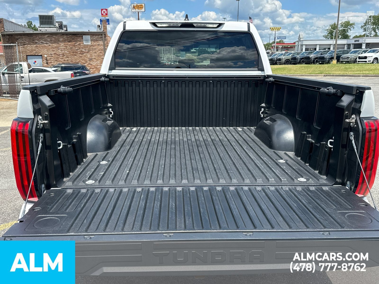 Used 2024 Toyota Tundra SR5 w/ SR5 Convenience Package RWD image 21