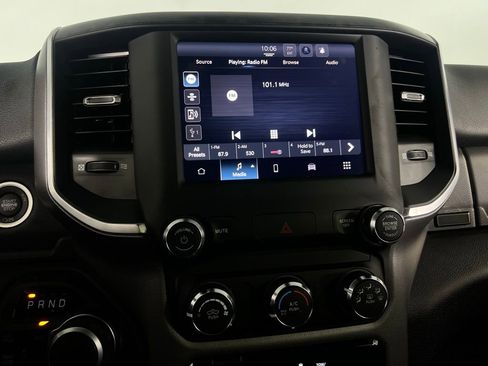 Used 2024 RAM 2500 Big Horn w/ Bed Utility Group image 15