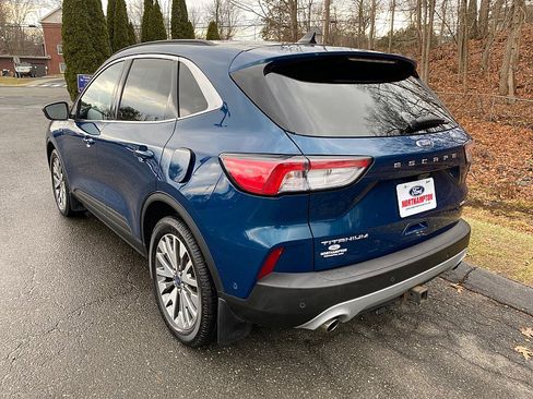 Certified 2020 Ford Escape Titanium w/ Titanium Premium Package 2.0 image 6
