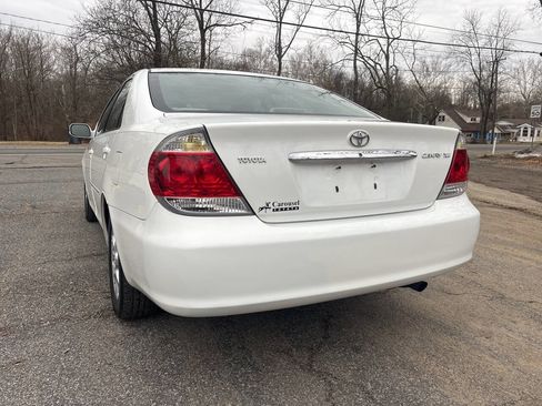 Used 2005 Toyota Camry XLE image 15