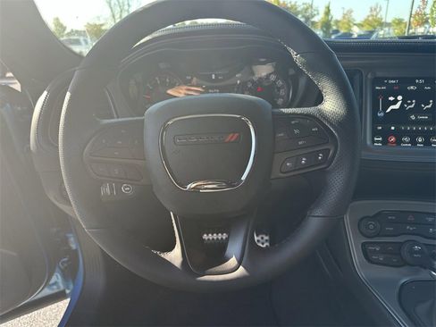 New 2023 Dodge Challenger SXT w/ Plus Package image 7