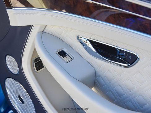 Used 2024 Bentley Continental GT Speed image 44