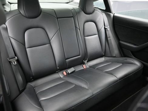 Used 2023 Tesla Model 3 Performance image 37