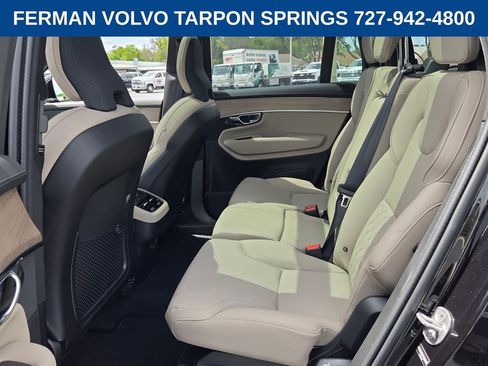 New 2026 Volvo XC90 B6 Plus w/ Protection Package Premier AWD/4WD image 13