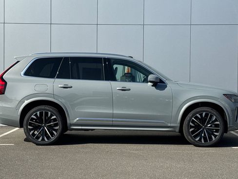 New 2026 Volvo XC90 B6 Ultra w/ Protection Package AWD/4WD image 6