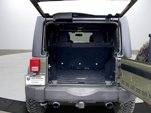 Used 2015 Jeep Wrangler Unlimited Sport w/ Quick Order Package 24S image 23