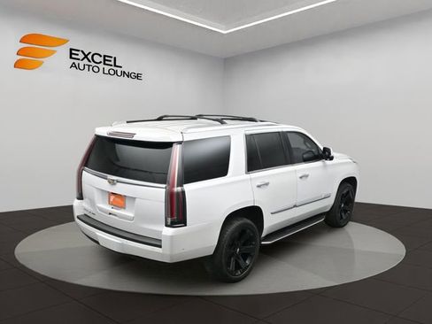Used 2020 Cadillac Escalade Luxury image 43