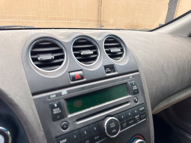 Used 2011 Nissan Altima 2.5 S w/ Convenience Pkg FWD image 14