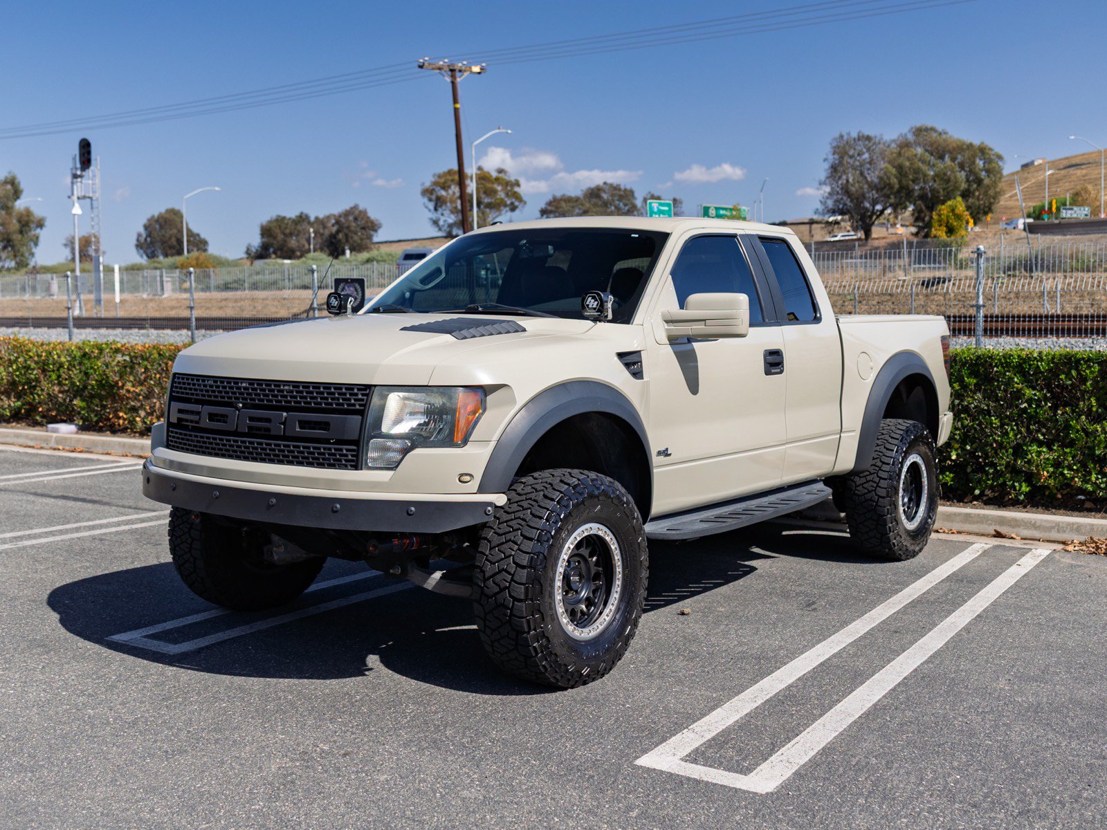 Used 2012 Ford F150 Raptor w/ Raptor Luxury Pkg AWD/4WD image 1