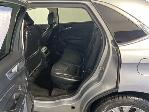 Used 2024 Ford Edge Titanium AWD/4WD image 23