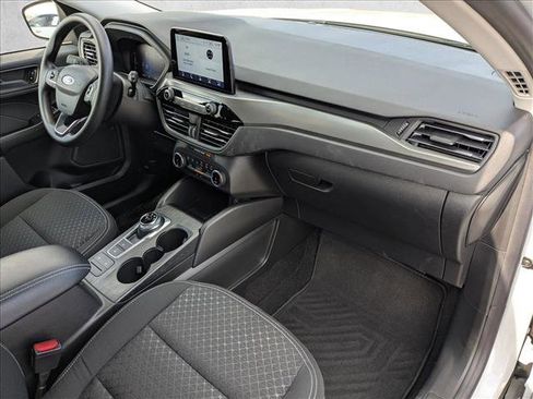 Certified 2025 Ford Escape Active image 22