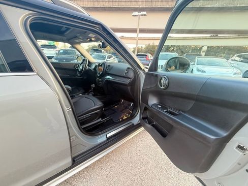 Used 2017 MINI Cooper Countryman image 41