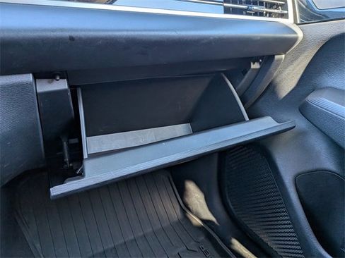 Used 2024 Mitsubishi Outlander FWD image 23