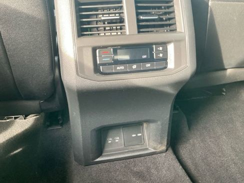 Used 2023 Volkswagen Atlas SEL image 21