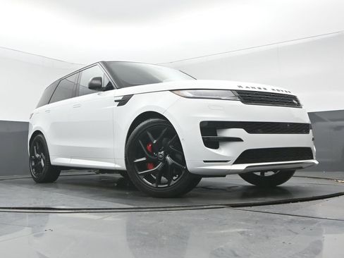 Used 2024 Land Rover Range Rover Sport Dynamic SE image 29